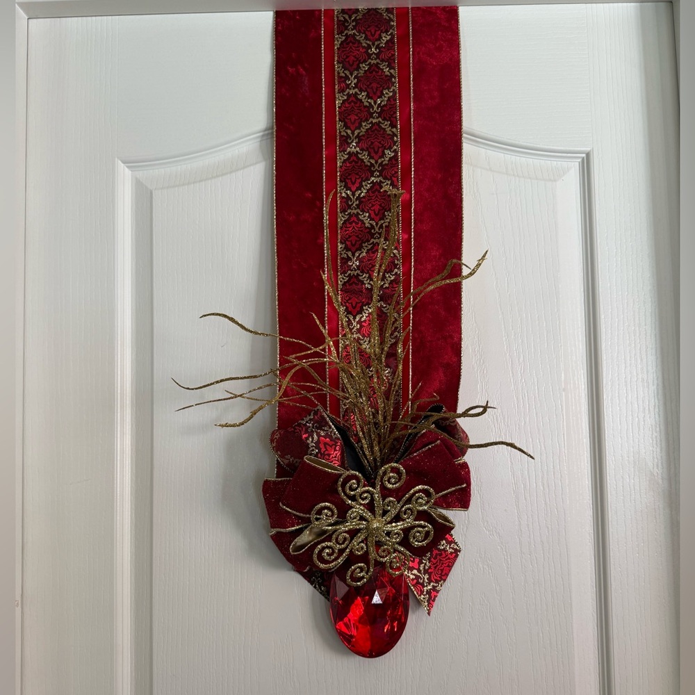 Over The Door Double Christmas Swag. 
Christmas Bow/ Wreath /Ribbon Swag custom